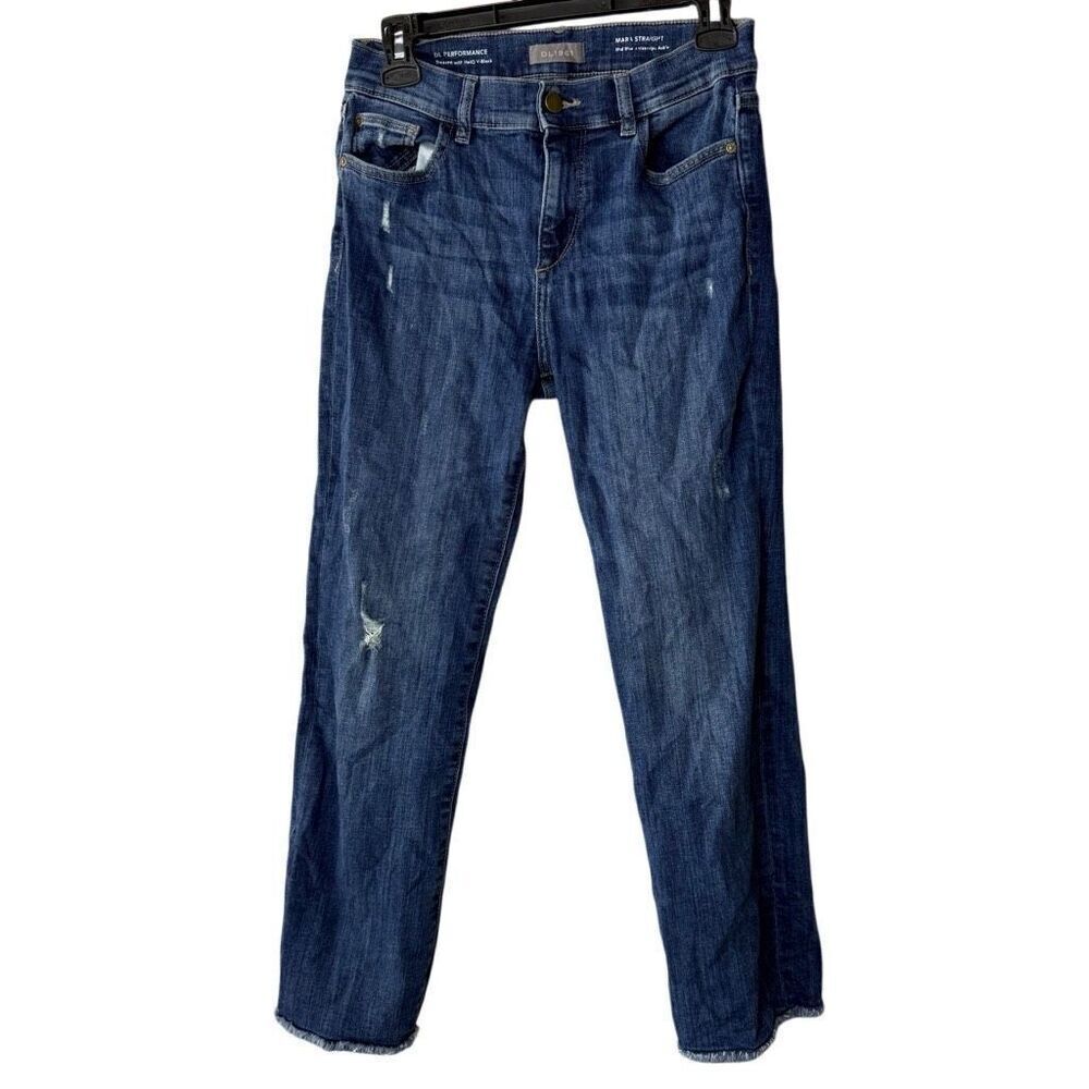 DL1961 woman’s Mara straight jeans size 28